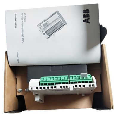 MODULO DI USCITA DEL RELÈ DEL DCS DI ABB ROM810